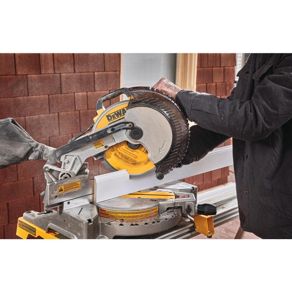 DW 15 Amp Corded 10 in. Compound Single Bevel Miter Saw DWS713