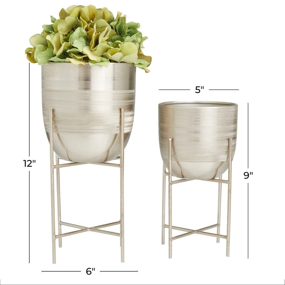 Silver  Gold or Gray Metal Modern Planter with Removable Stand (Set of 2)   S/2 6\