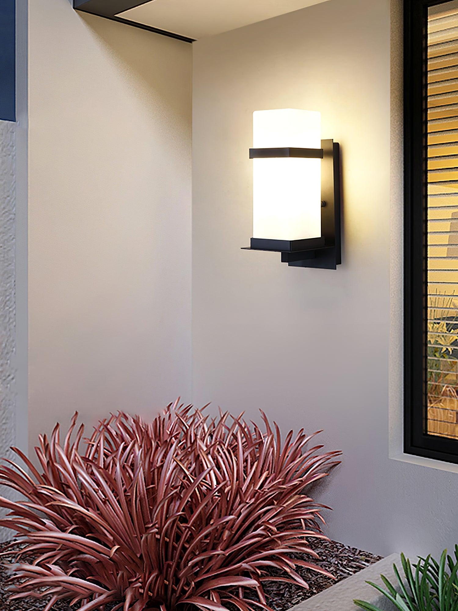 Mcdade Outdoor Wall Light