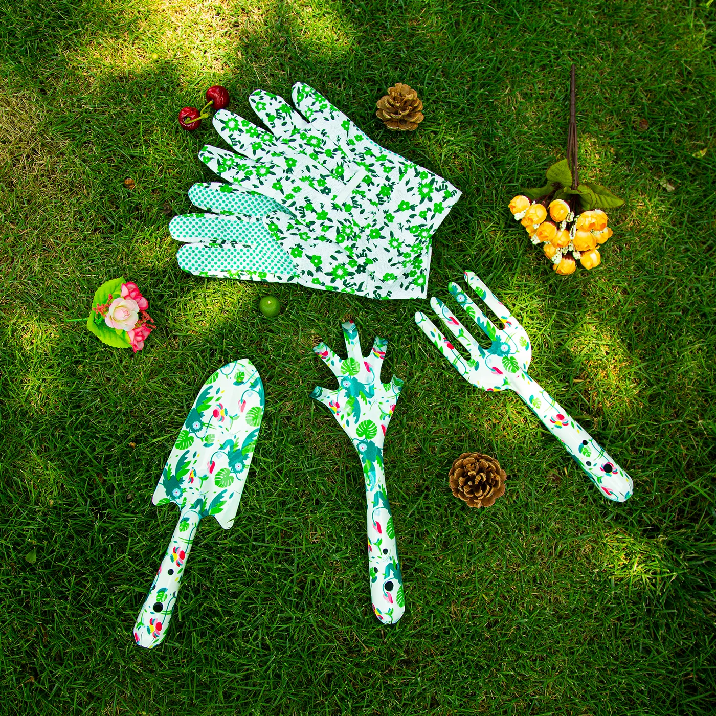 Hot Selling Carbon Steel  3 Pieces Green Flower Pattern Gardening Hand Tools With Women Garden Gifts