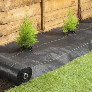 Agfabric 5 ft. x 100 ft. Black Heavy-Duty Landscape Fabric Pro Commercial Weed Barrier W1GC3205100BK