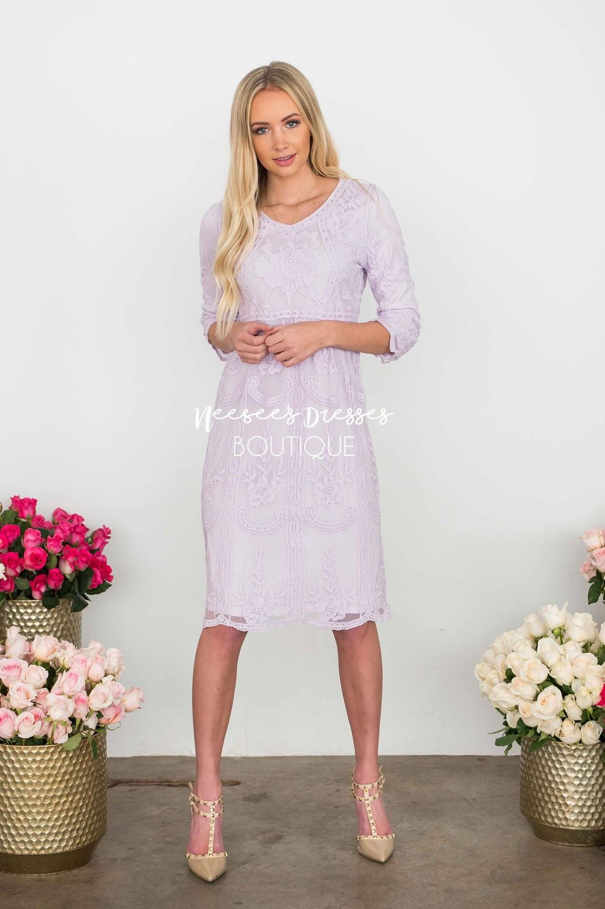 Day Dreamer Lace Dress in Lavender