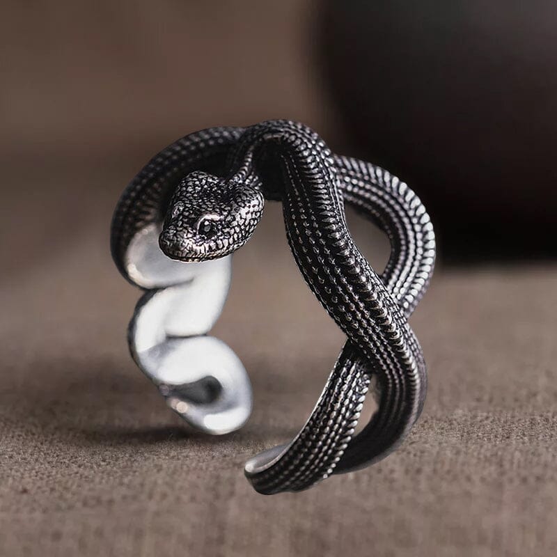 Delicate Snake Ring