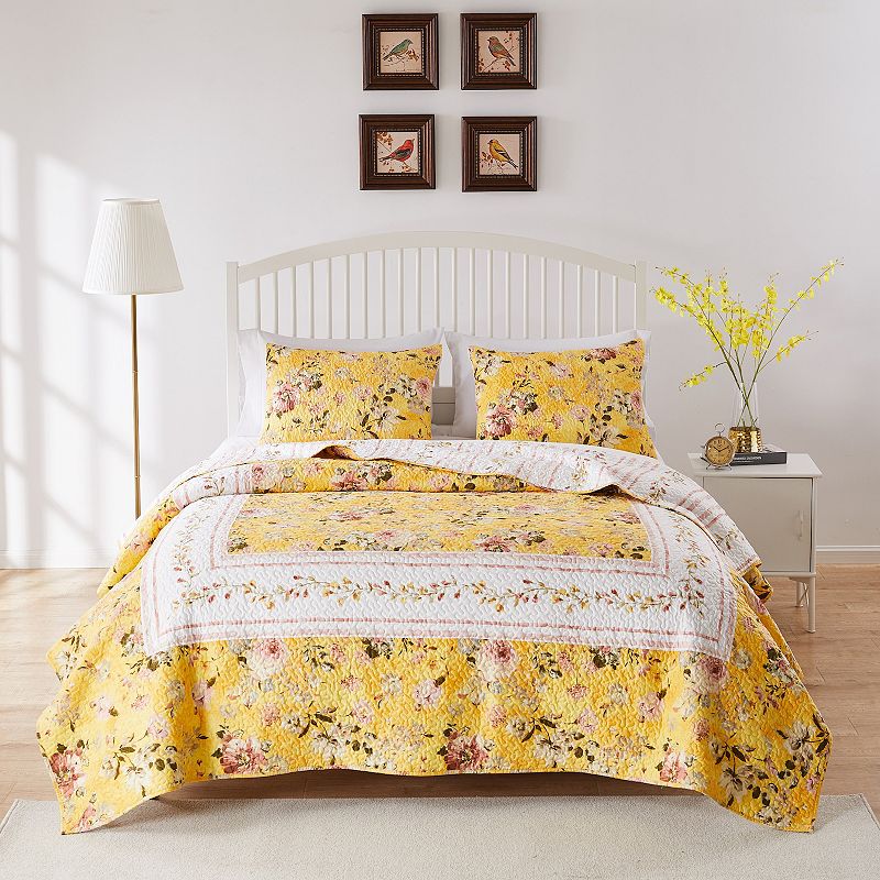 Barefoot Bungalow Finley Quilt Set