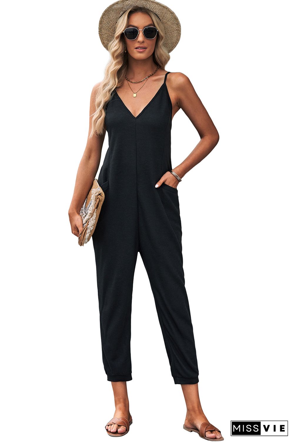 Black Textured Sleeveless V-Neck Pocketed Casual Jumpsuit