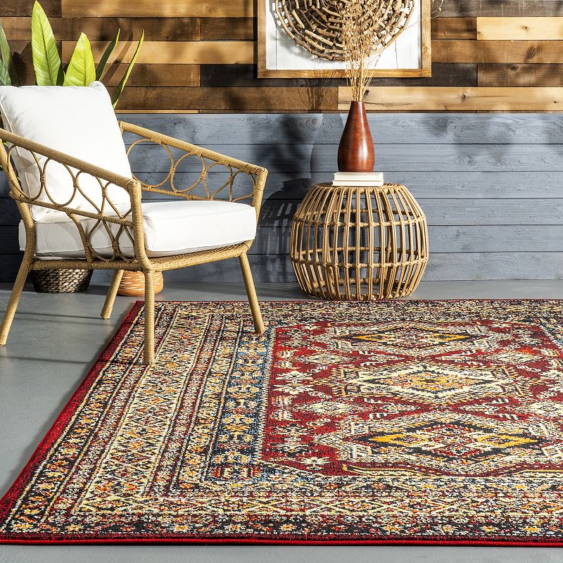 nuLoom Indoor/Outdoor Transitional Medieval Randy Area Rug