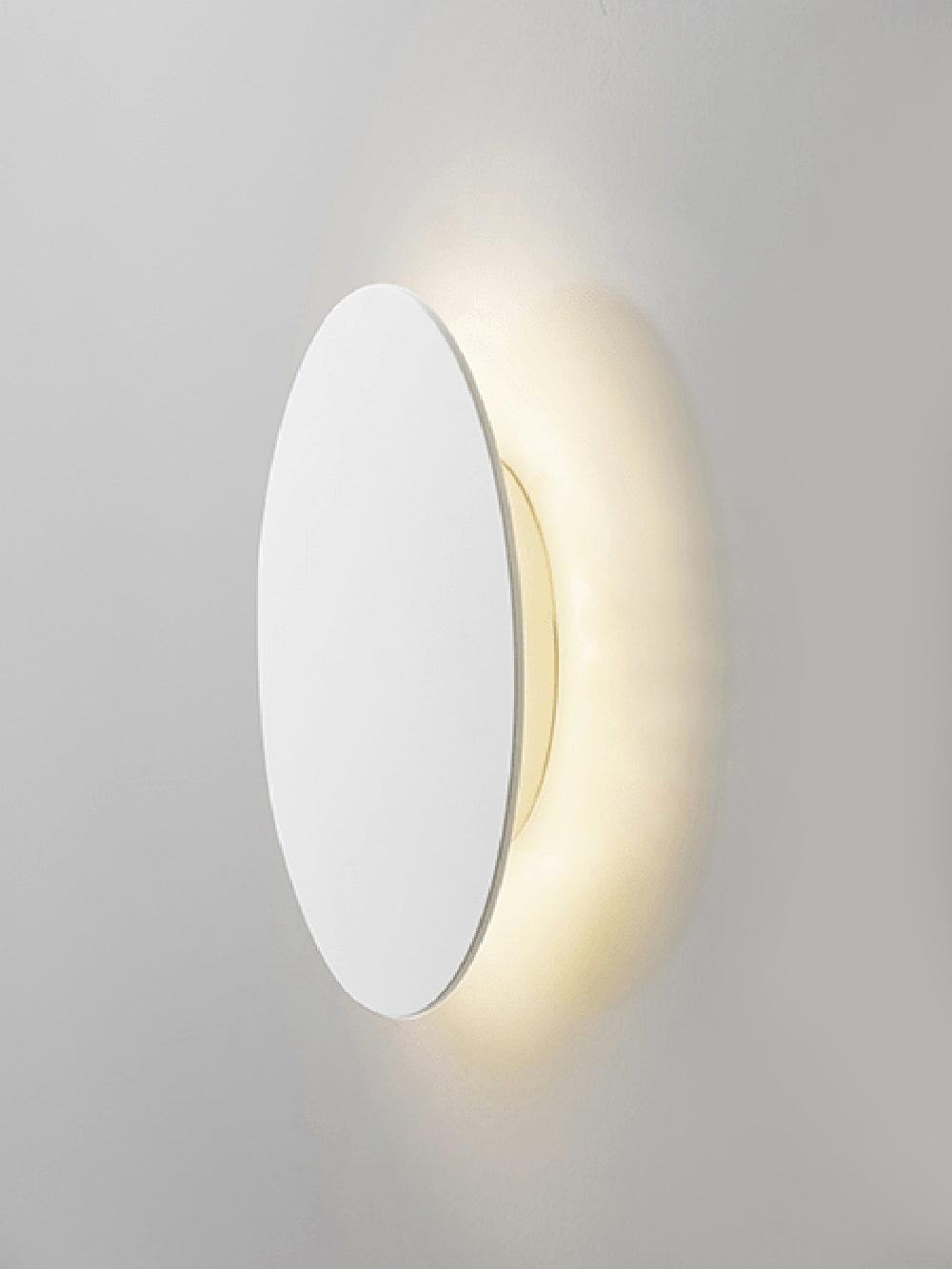 Gossa Wall Lamp