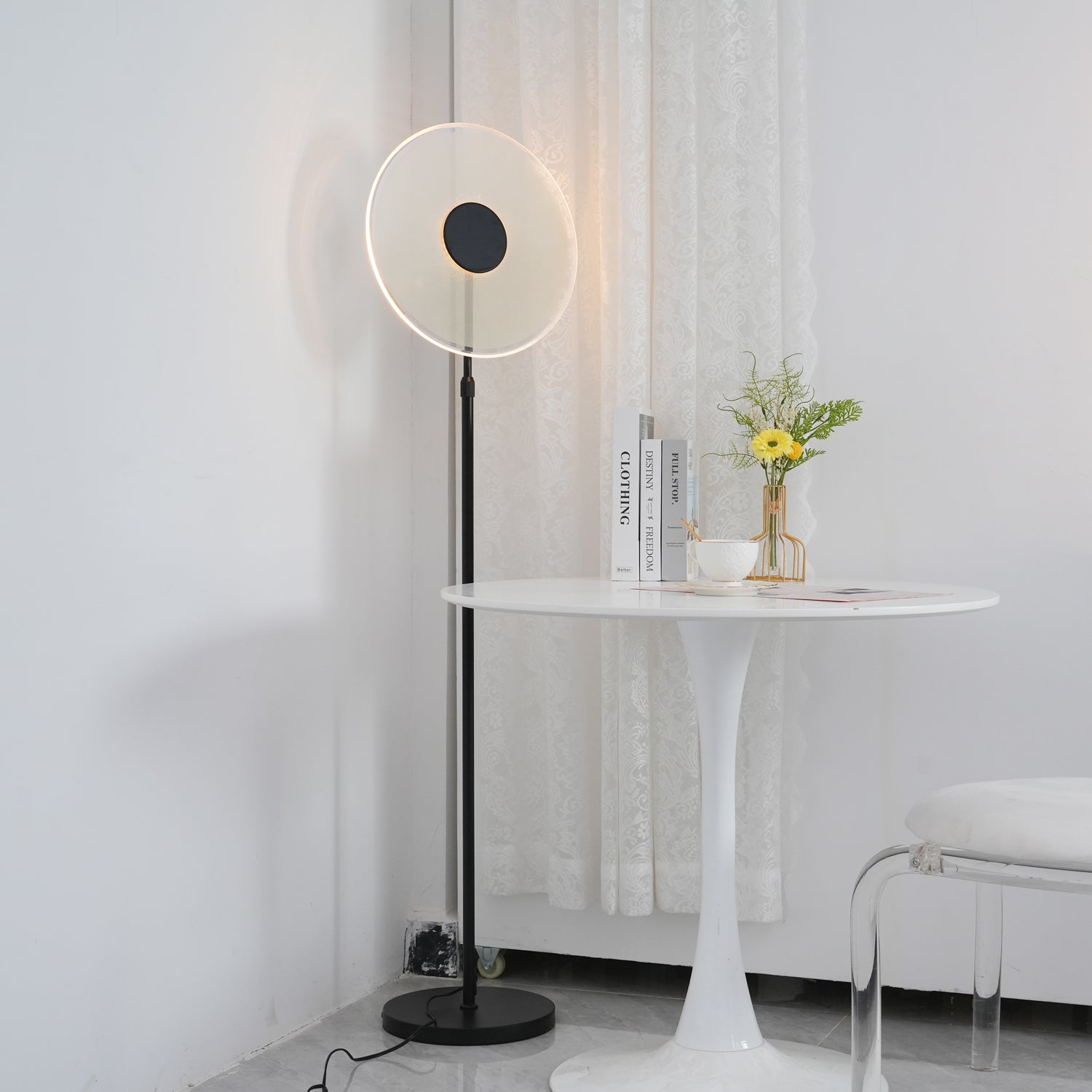 Luxora Floor Lamp