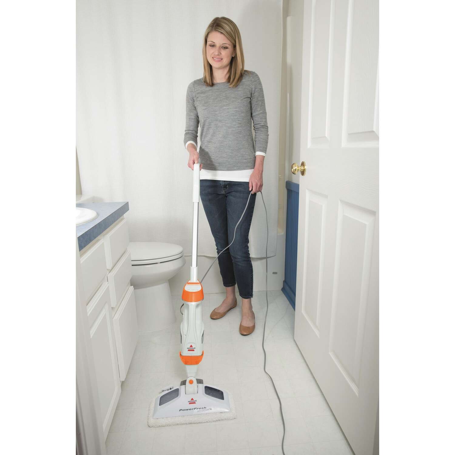 Bissell PowerFresh Bagless Steam Mop 12.5 amps Standard Multicolored