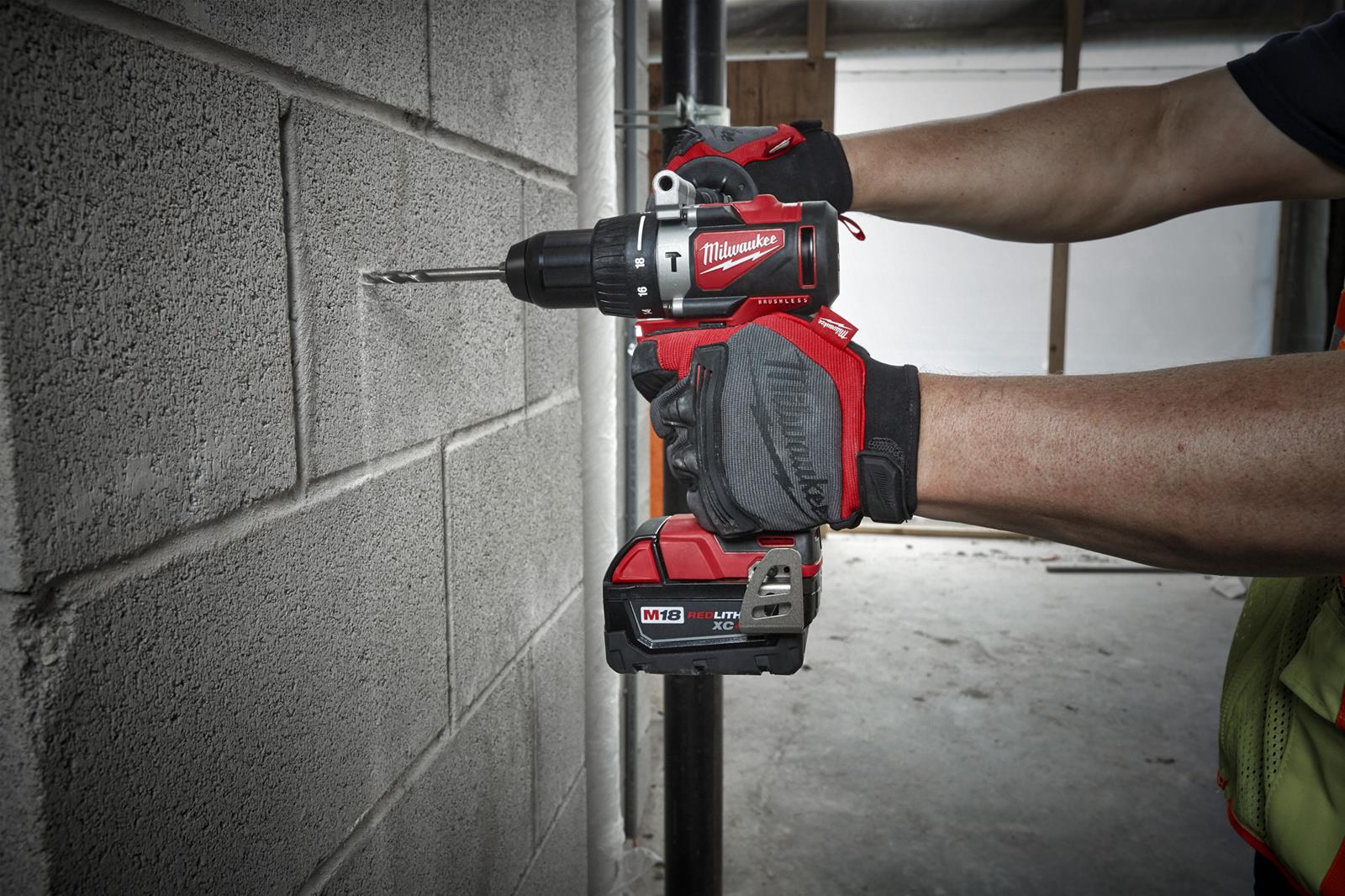 Milwaukee Tool 2902-20 Milwaukee M18 Brushless Hammer Drill Drivers