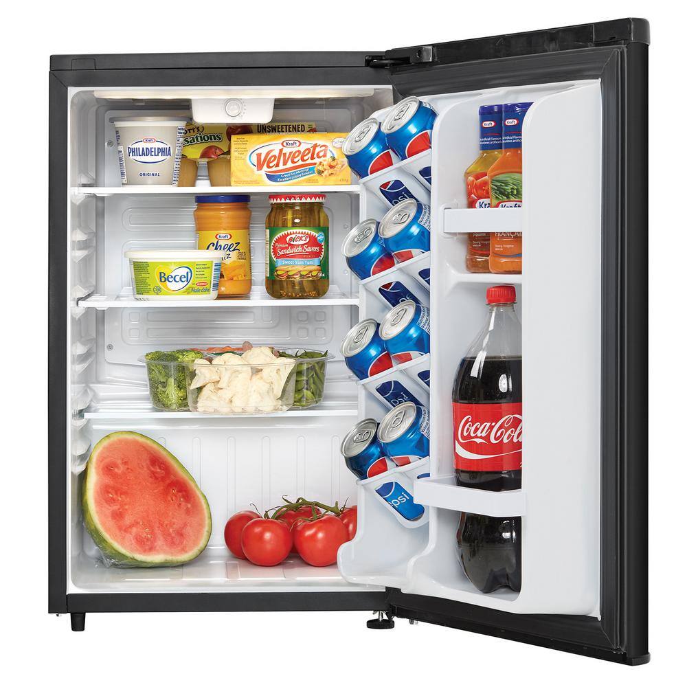 Danby 17.68 in. 2.6 cu.ft. Mini Refrigerator in Black DAR026A2BDB