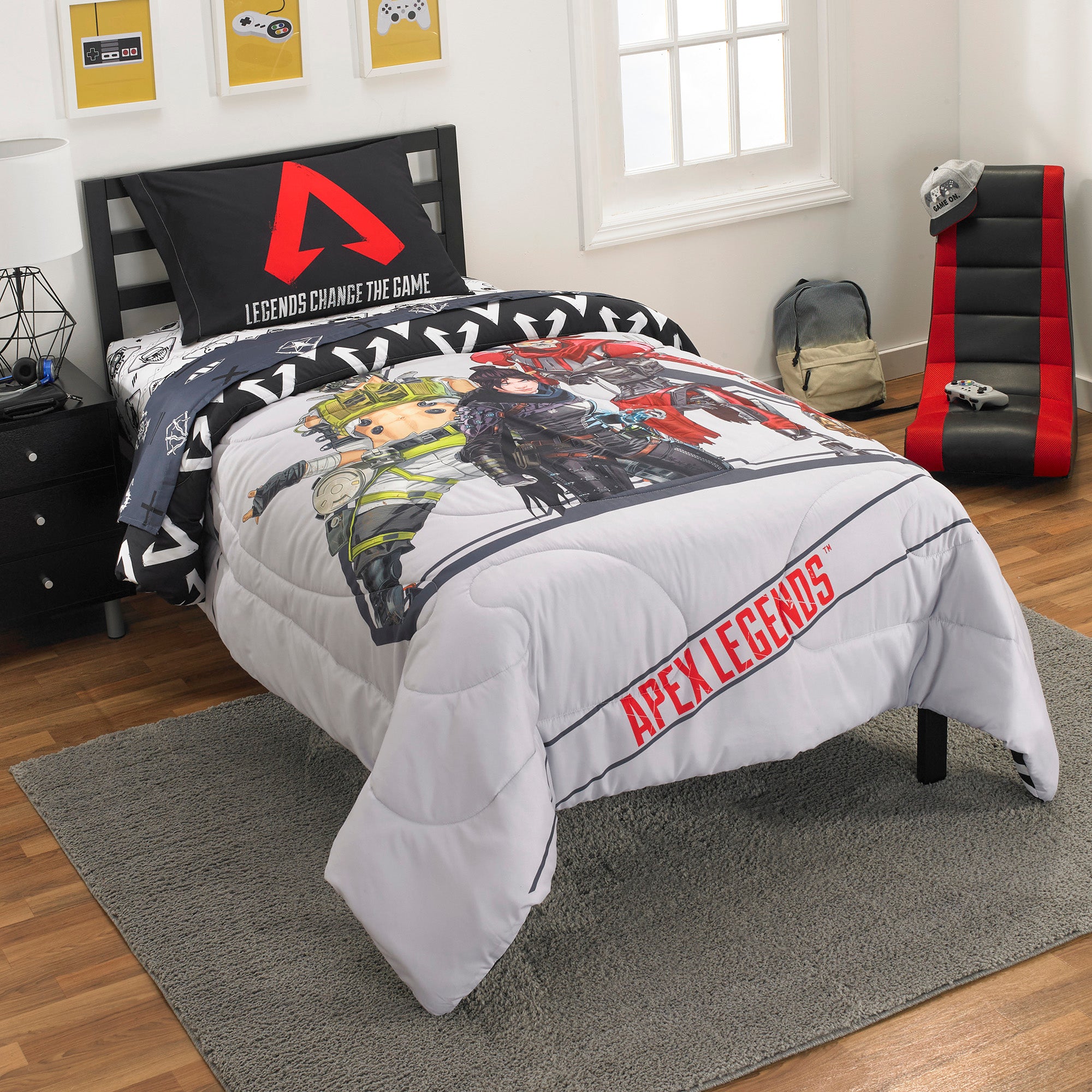 Apex Legends Twin Bed in a Bag， Gaming Bedding， Comforter and Sheets， Grey