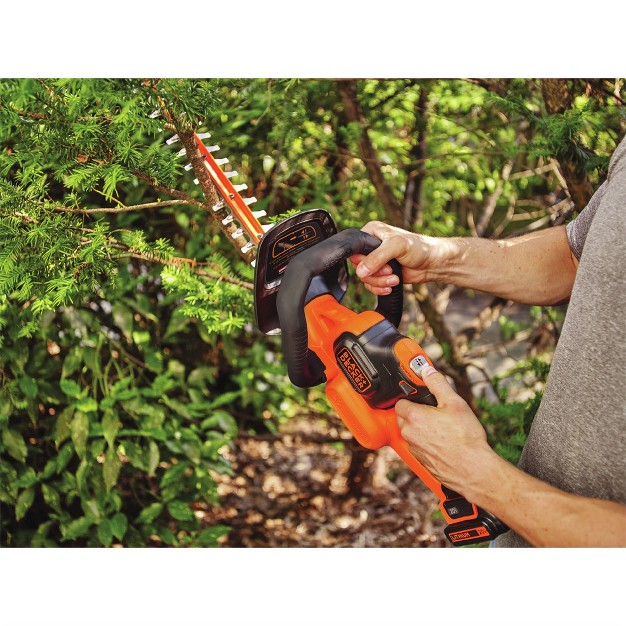 Black amp Decker Lht321 20v Max Powercommand Lithium ion 22 In Cordless Hedge Trimmer Kit 1 5 Ah