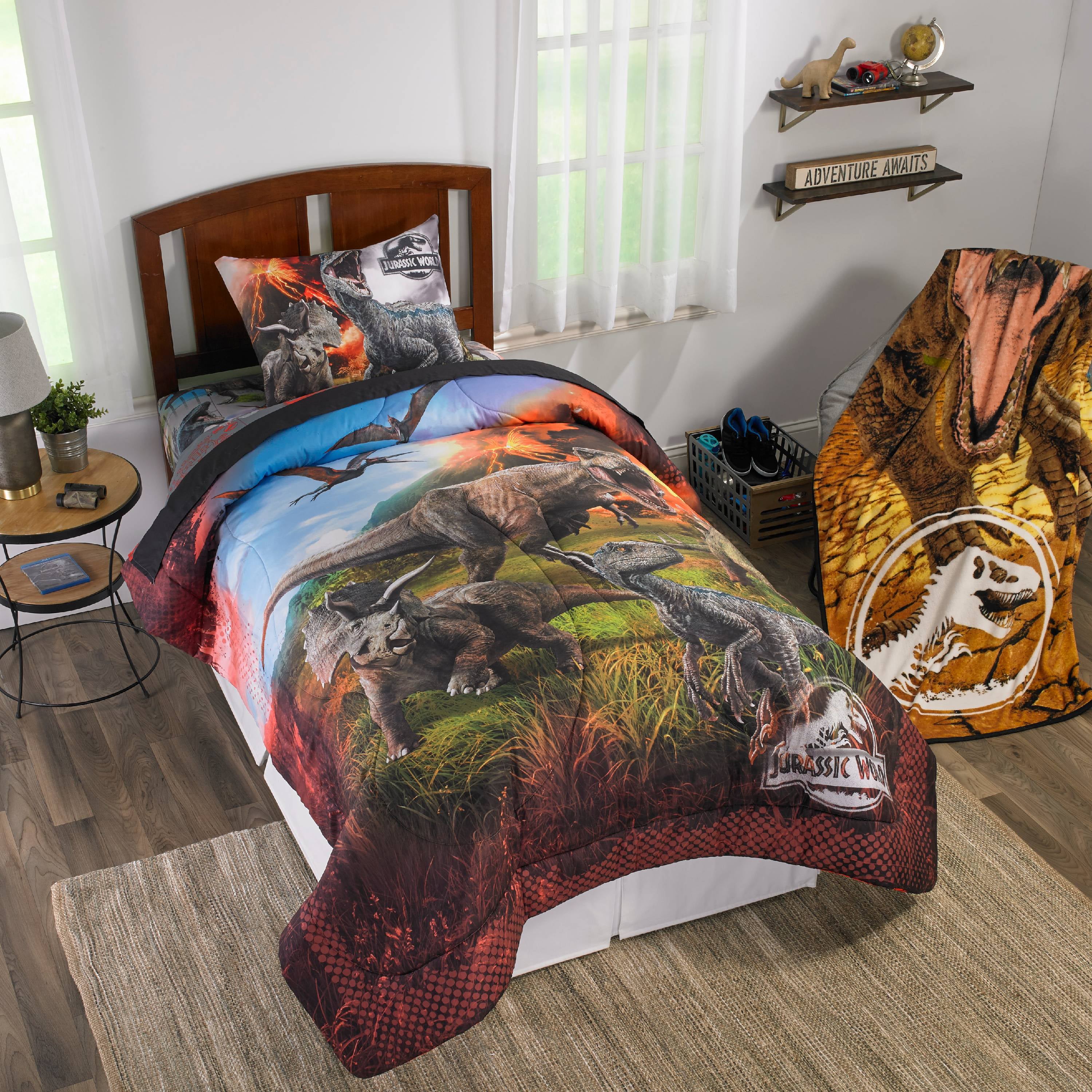 Jurassic World Kids Comforter and Sham， 2-Piece Set， Twin/Full， Reversible， Multicolor