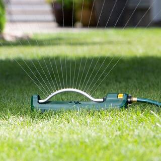 3600 sq. ft Oscillating Sprinkler 30300