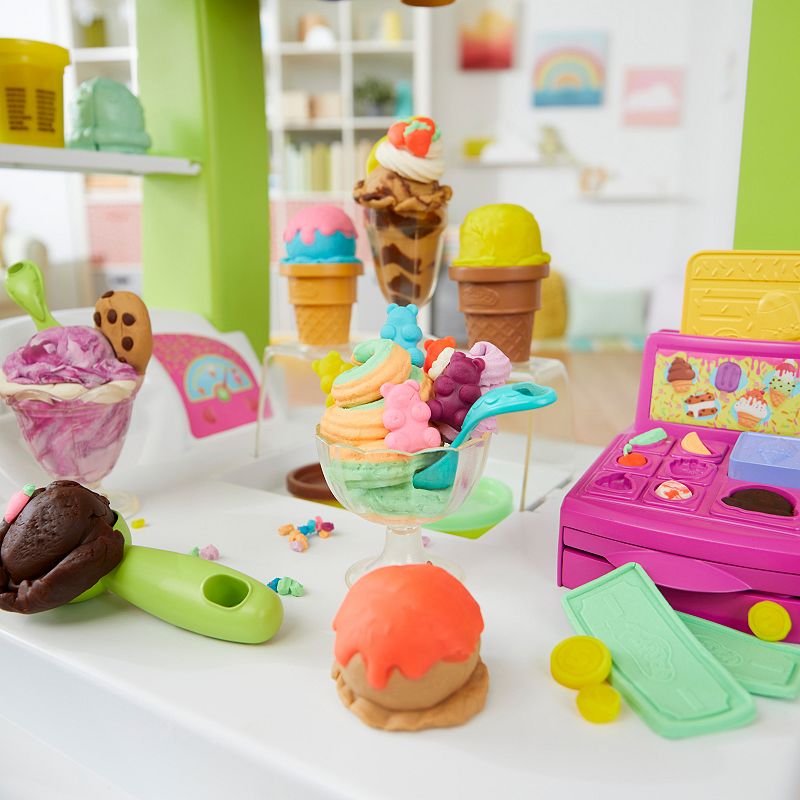 Play-Doh Kitchen Creations Ultimate Ice Cream Truck Playset