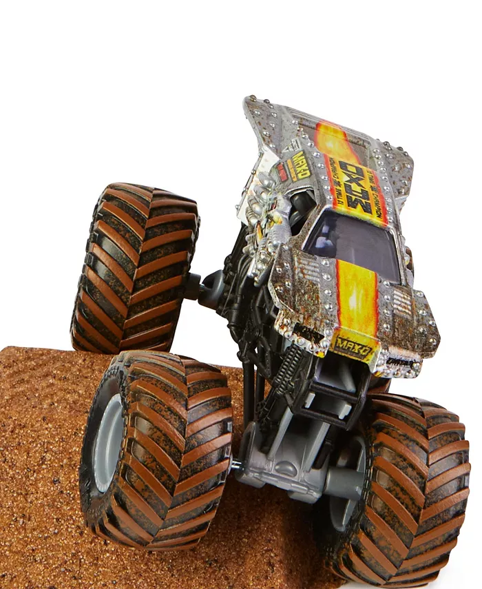 Monster Jam  Max D Kintic Dirt Sarter Set