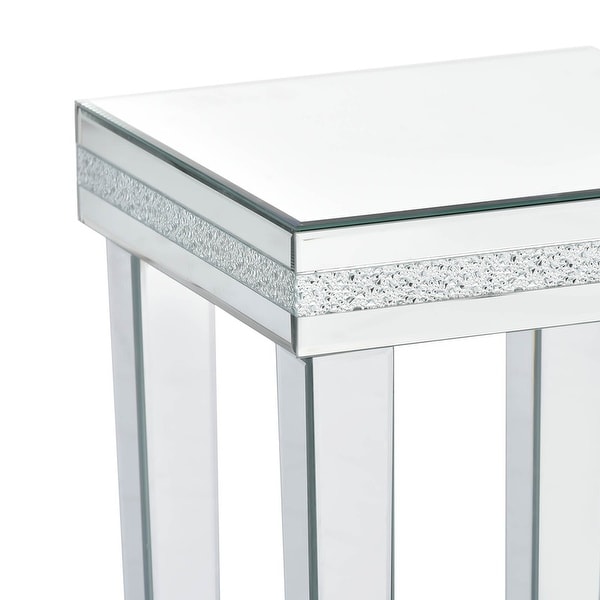 Fashionable Modern Glass Mirrored Side Table， Easy Assembly End Table with Crystal Design and Adjustable Height Legs