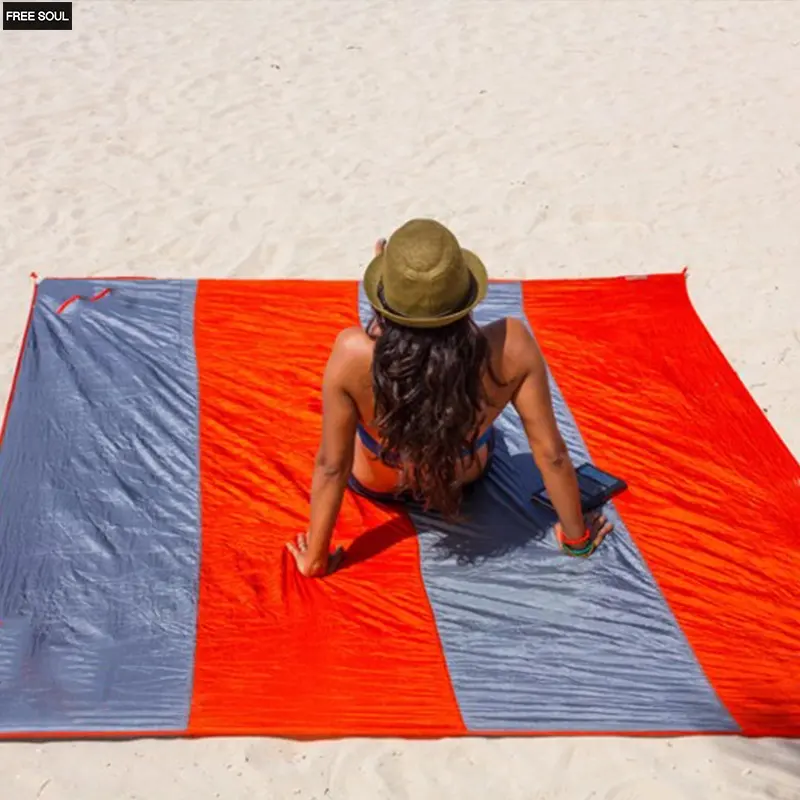 Outdoor Portable Cheap magic beach mat Foldable Waterproof Pocket Beach Blanket Custom Logo Sand Proof Beach Mat