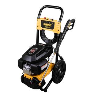 DW 3300 PSI 2.4 GPM Gas Cold Water Pressure Washer with HONDA GCV200 Engine DXPW3324I