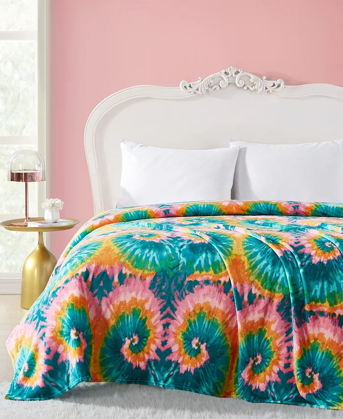 Betsey Johnson CLOSEOUT! Tie Dye Love Ultra Soft Plush Blanket  Twin