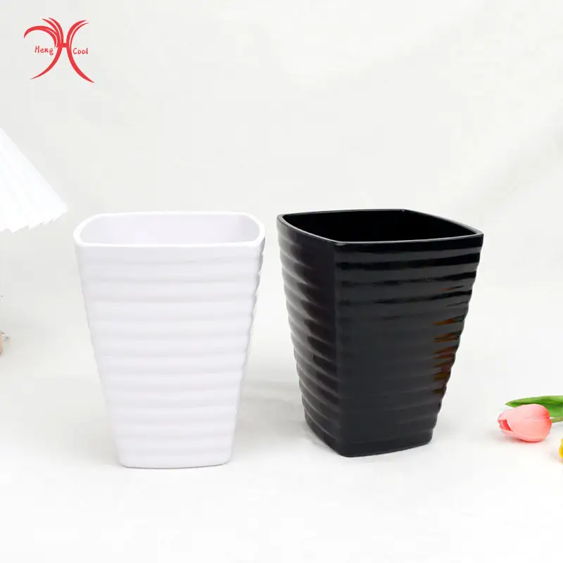 Garden Supplies Manufacturer Indoor Garden Home Decor Small Ceramic Modern Flower Pots Planter Pot Vase