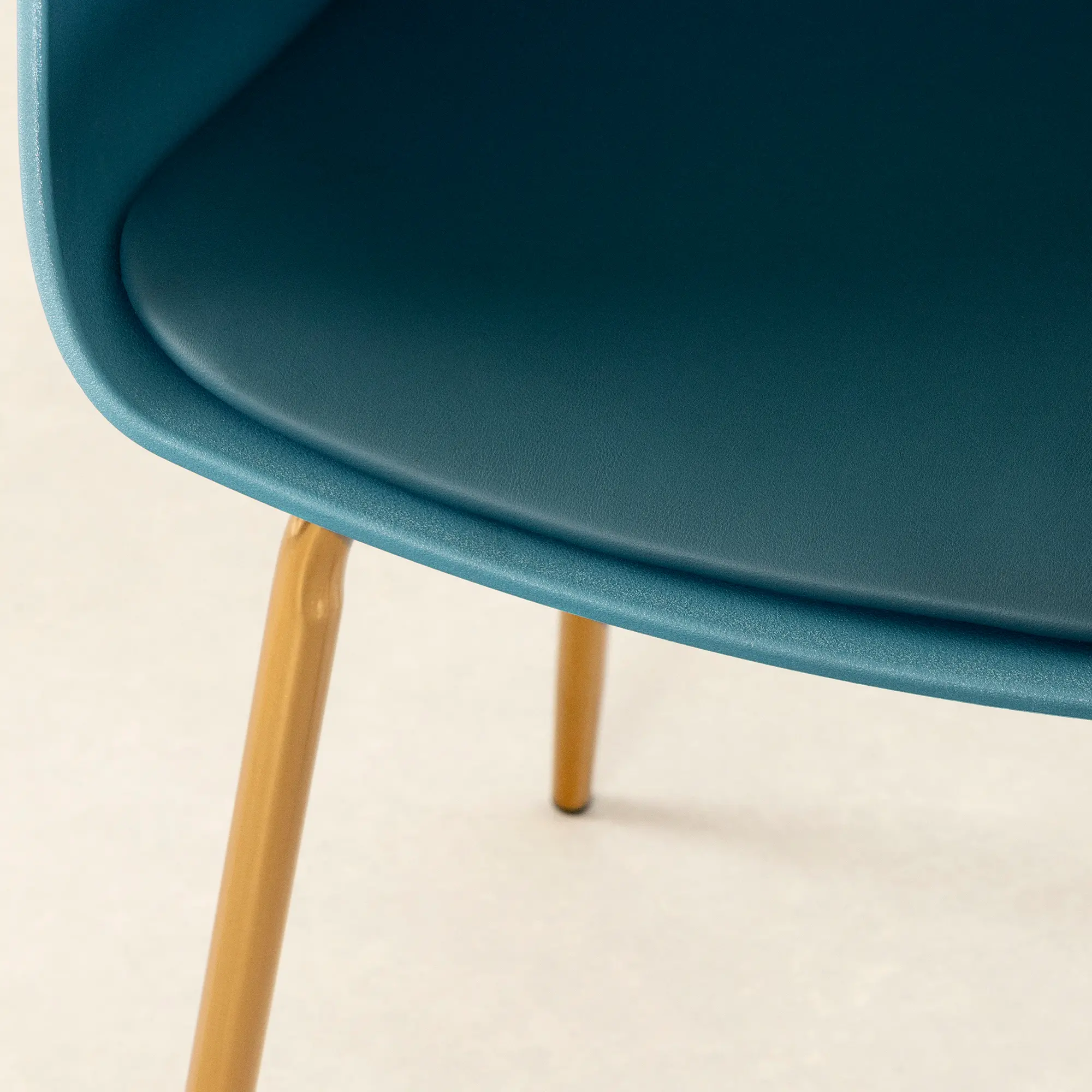 Flam Blue Chair Set with Gold Metal Legs