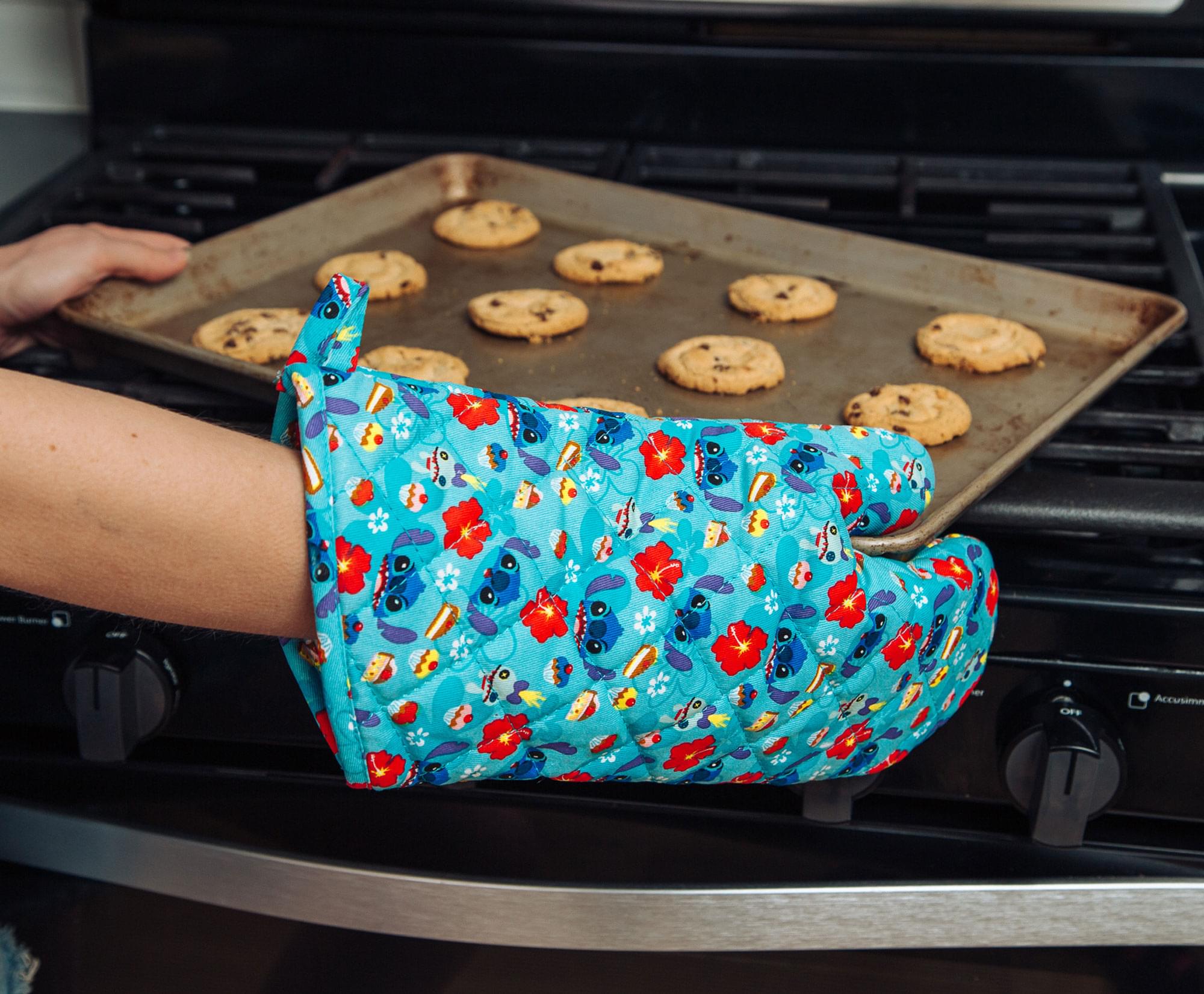 Disney Lilo and Stitch Kitchen Oven Mitt Glove