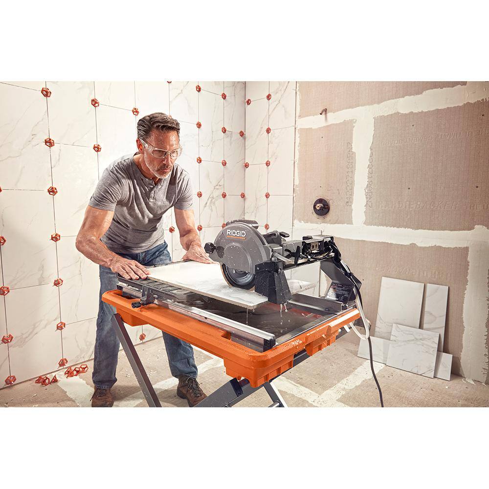 RIDGID 9 Amp 7 in. Blade Corded  Wet Tile Saw with Stand R4031S