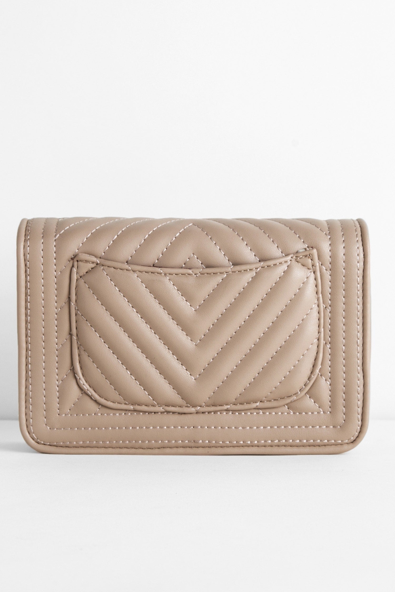 Casually Quilted Crossbody Purse