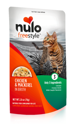 Nulo Freestyle Chicken and Mackerel in Broth Cat Food Topper