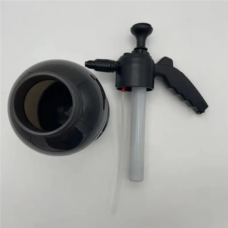 2L high quality  Special hand foam sprayer for car washing  garden irrigation watering tools