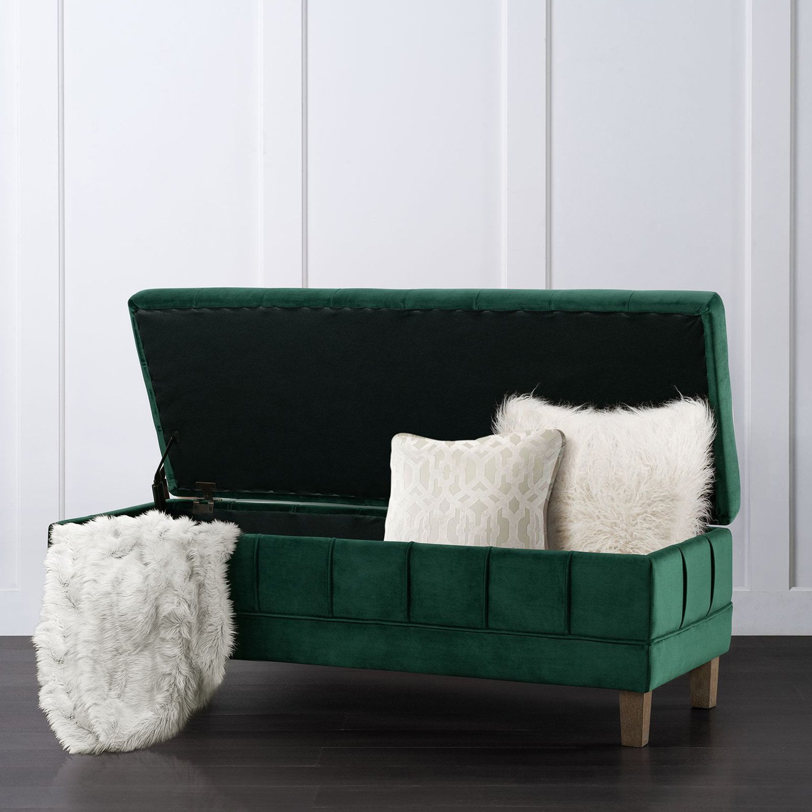 Picket House Furnishings Jude Tufted Velvet Bedroom Bench