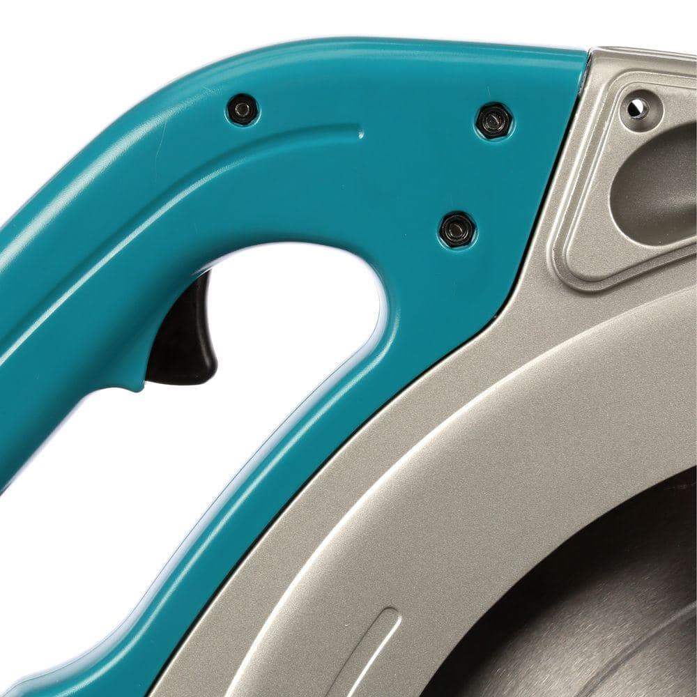 Makita 15 Amp 16-5/16 in. Corded Circular Saw with 32T Carbide Blade and Rip Fence 5402NA