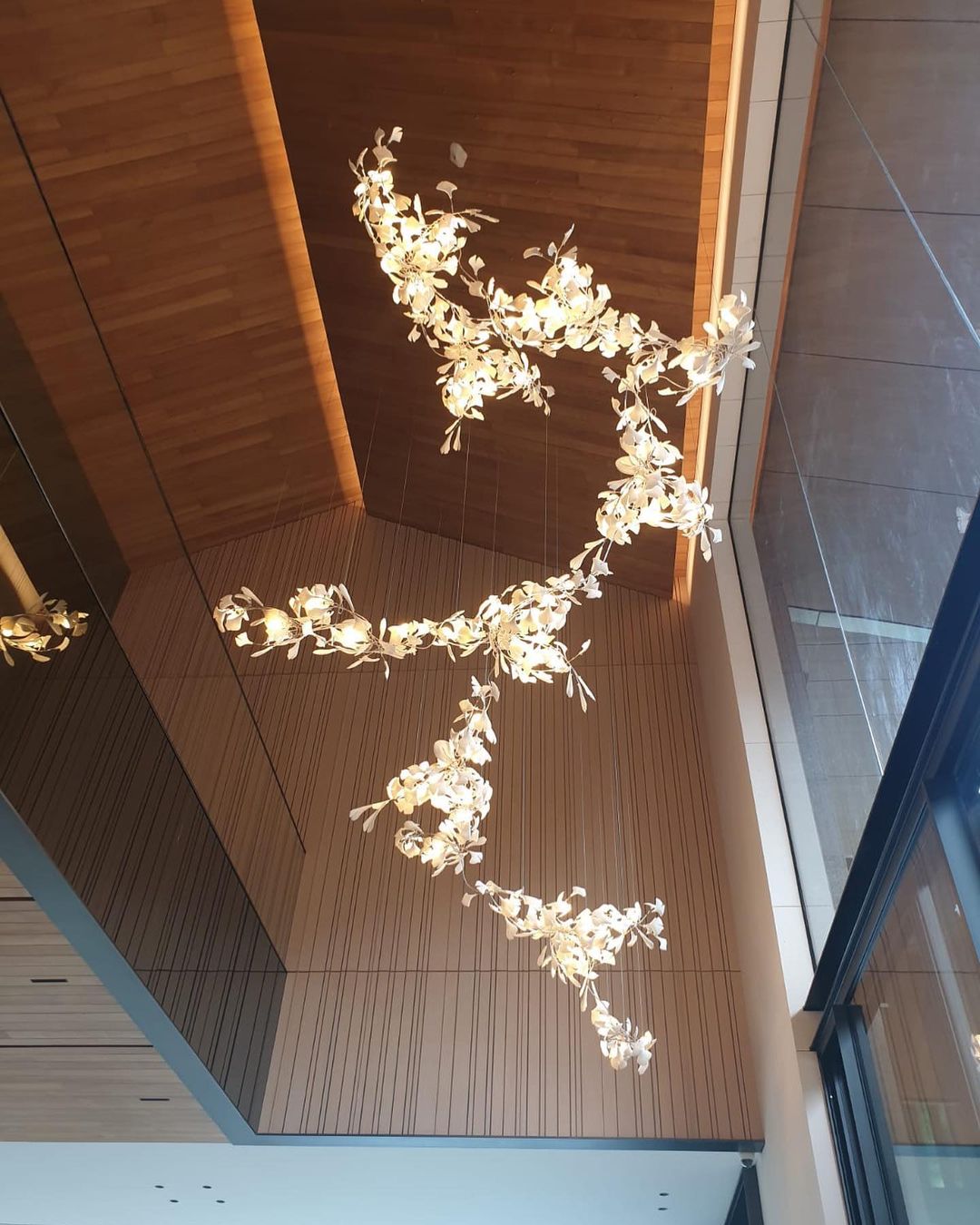 Gingko Leaves Chandelier