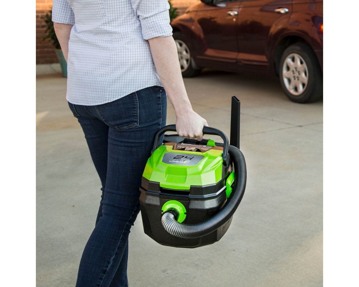 24V Cordless Wet/Dry Shop Vacuum | Greenworks Tools