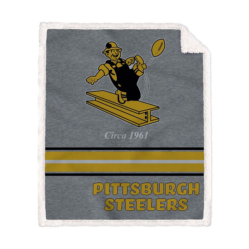 Pittsburgh Steelers 50'' x 60'' Vintage Triple Stripe Sherpa Blanket