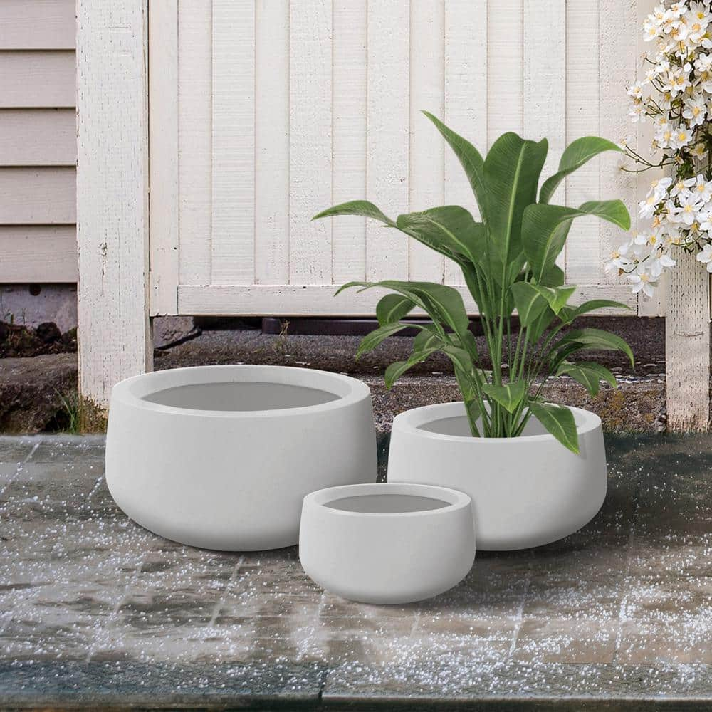 KANTE 19.6 in.， 15.7 in. and 11.8 in. W Round Pure White Concrete Elegant Planters Set of 3， Outdoor Indoor w/Drainage Holes RC0051ABC-C80011