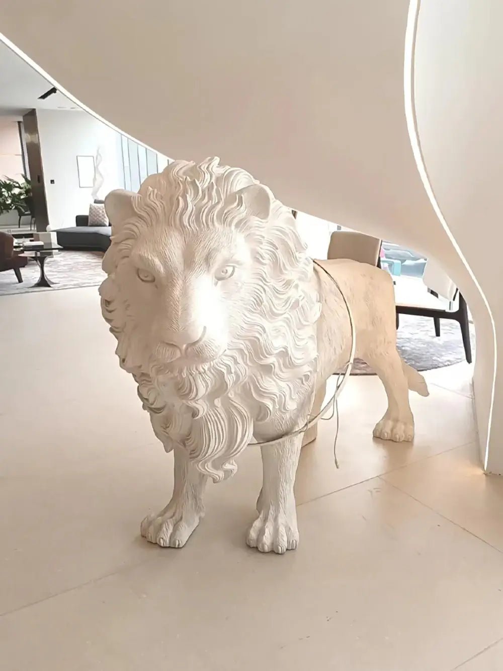 Leo Lion Sculpture Floor Lamp