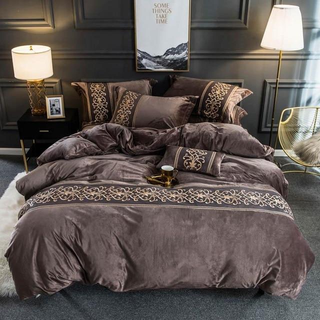 Tawney - Velvet Duvet Cover Set