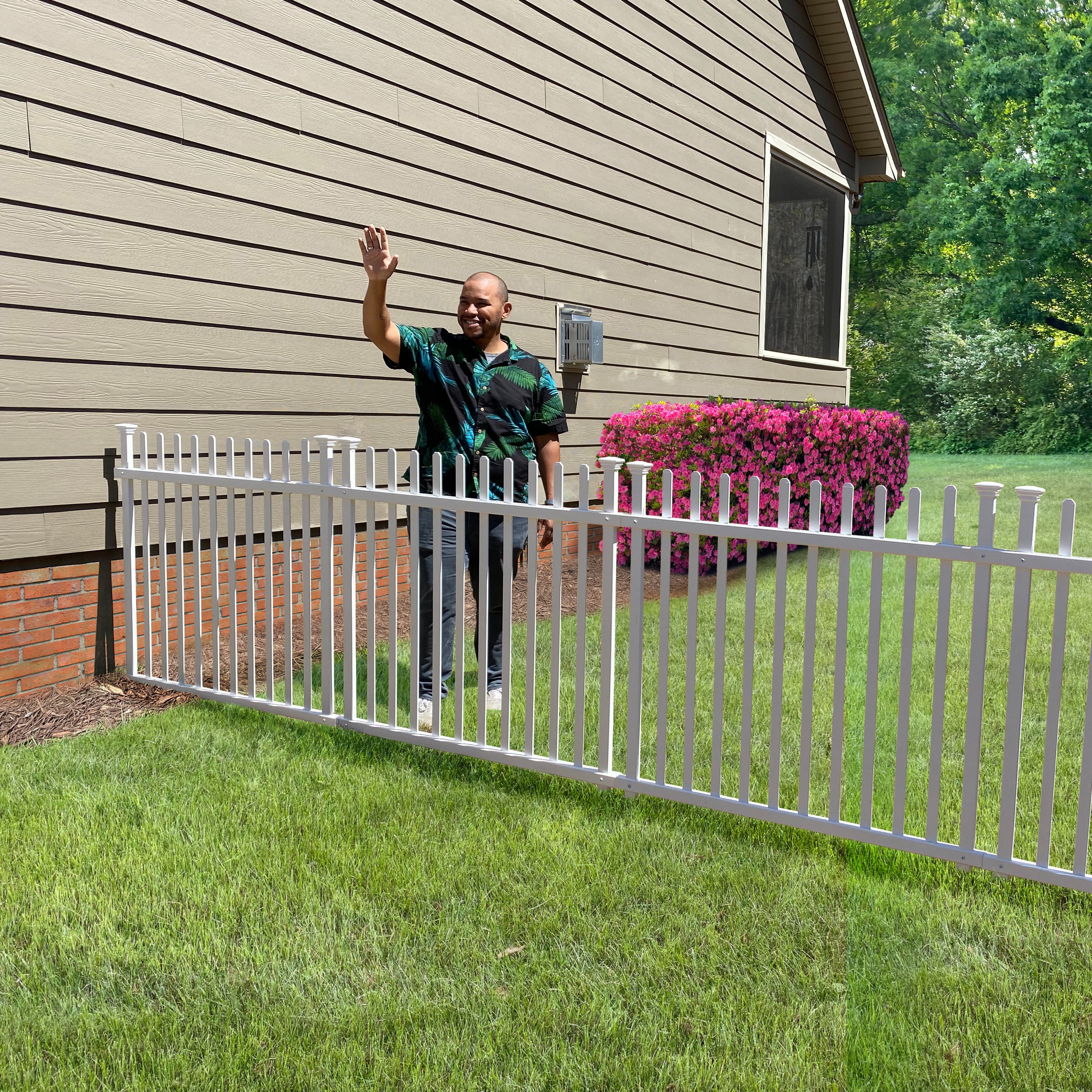 Zippity Outdoor Products Burbank Vinyl Picket Fence (2-Pack)