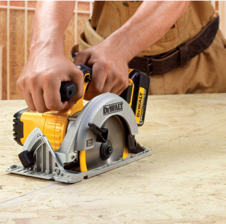 DEWALT DCS391P1 20-Volt MAX Cordless 6-1/2 in. Circular Saw with (1) 20-Volt Battery 5.0Ah and Charger