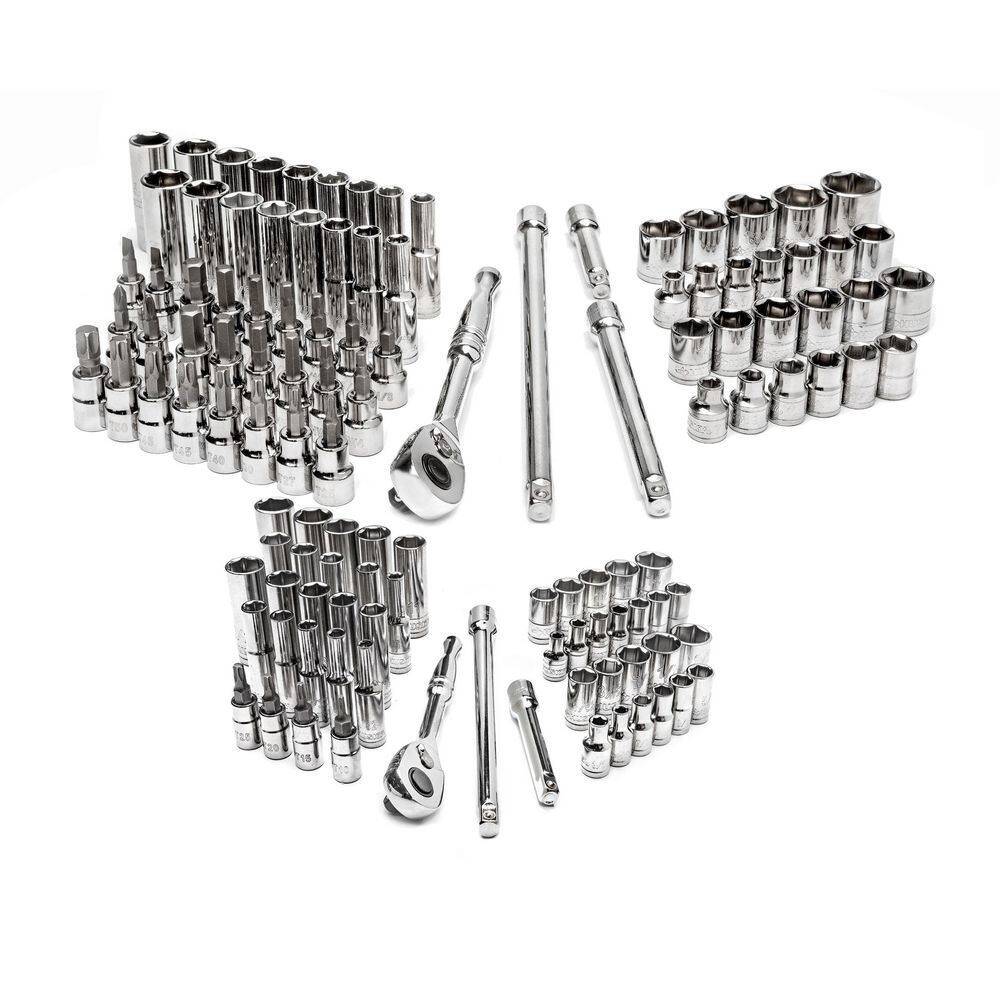 Husky 14 in. and 38 in. 120-Piece Mechanics Tool Set H120MTS43CB