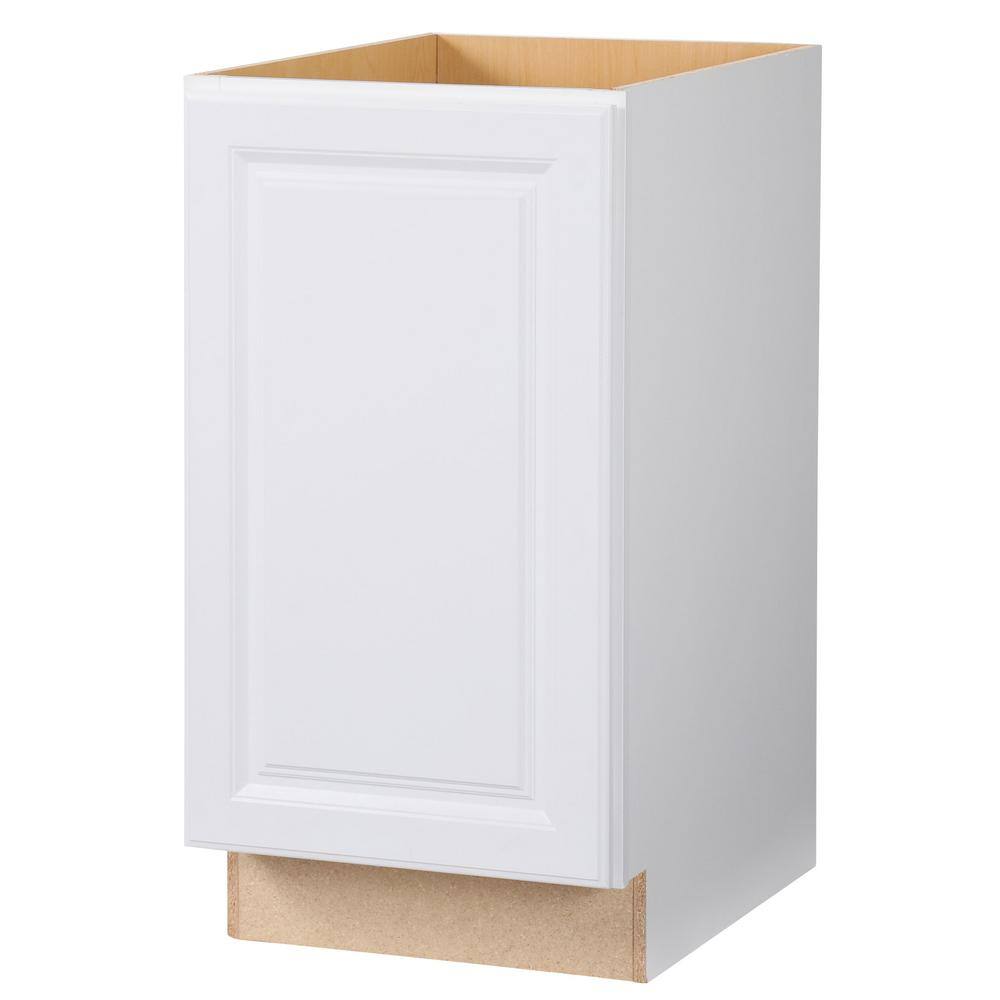 Hampton Bay Hampton Satin White Raised Panel Stock Assembled Pull Out Trash Can Base Kitchen Cabinet (18 in. x 34.5 in. x 24 in.) KBW18-SW