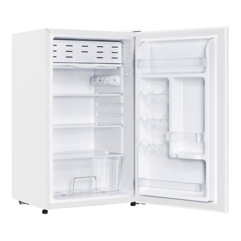 Magic Chef 3.3 cu. ft. Mini Fridge in White HMR330WE