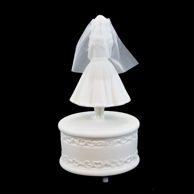 Religious First Communion Girl Figurine One Musical Figurine 6 0 Inches Musical Veil Prayer 65498 Porcelain White