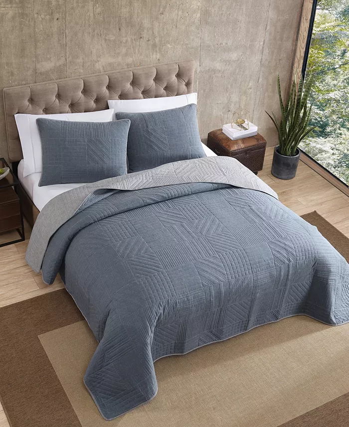 Eddie Bauer Hidden Lake Chambray Blue Twin Quilt Set