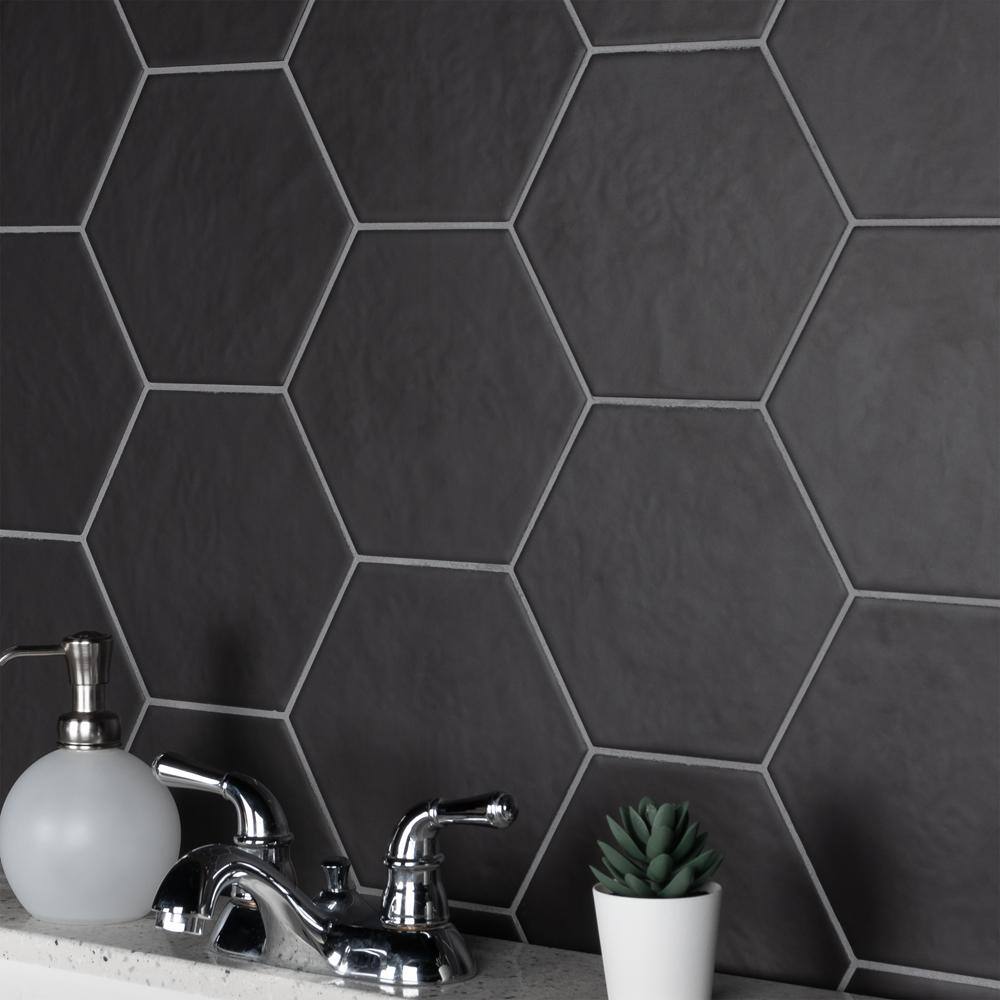 Merola Tile Hexatile Matte Nero 7 in. x 8 in. Porcelain Floor and Wall Tile (7.67 sq. ft.case) FEQ8HMN