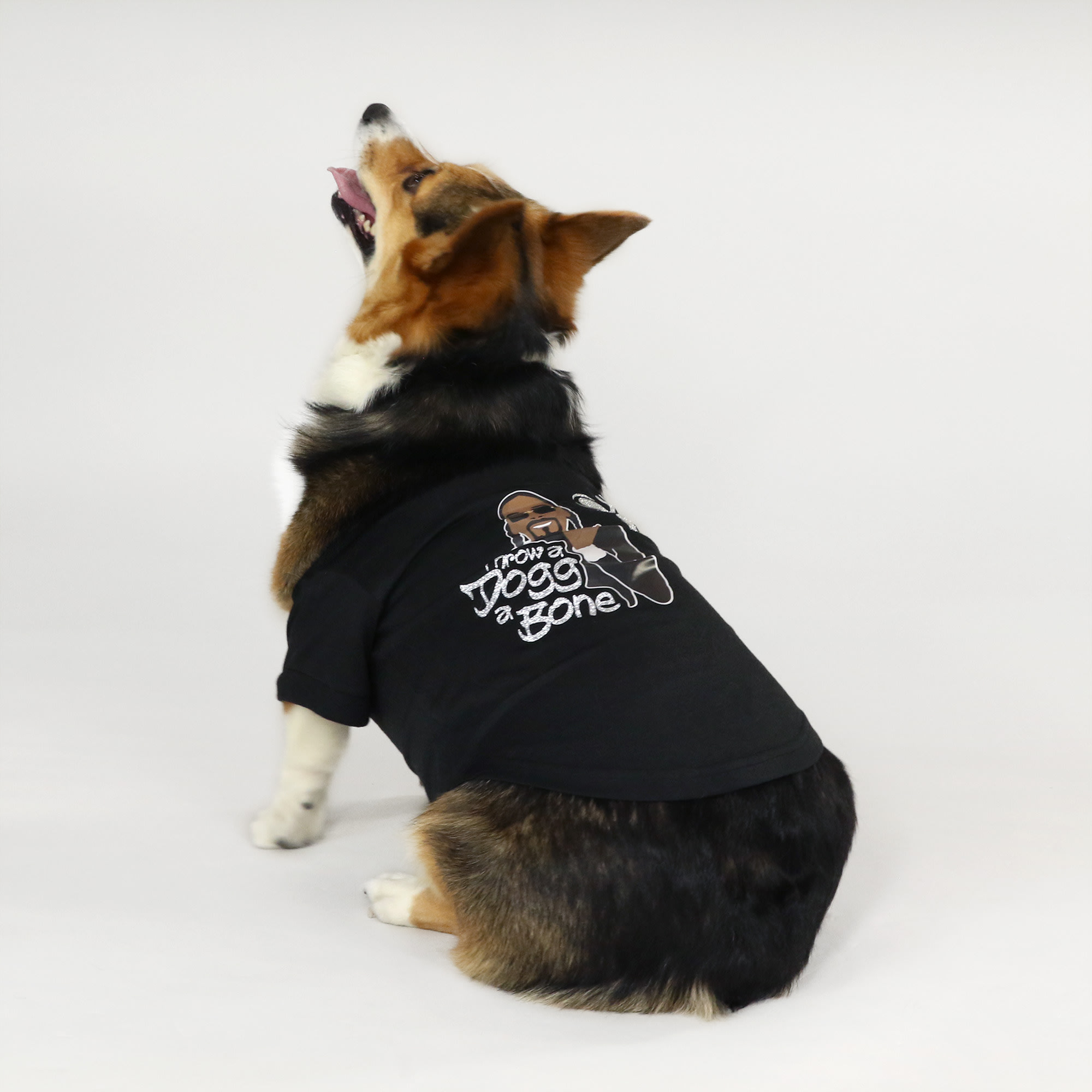 Snoop Doggie Doggs Black Throw a Dog a Bone Deluxe Pet T-Shirt， X-Small