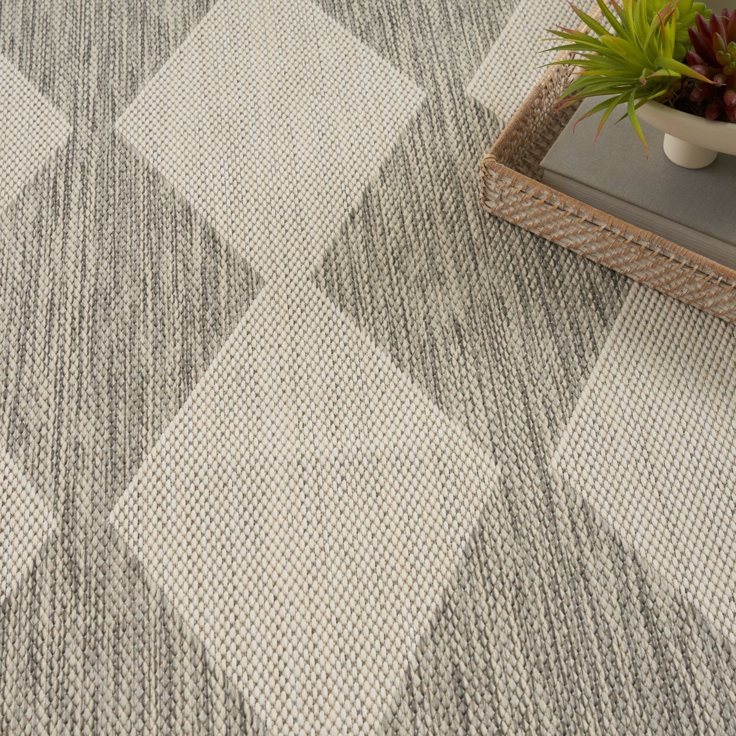 Positano Indoor/Outdoor Light Grey Geometric Rug